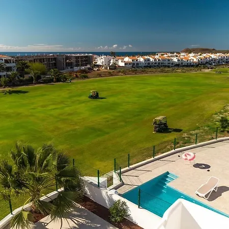 10 - The Queen * San Miguel de Abona